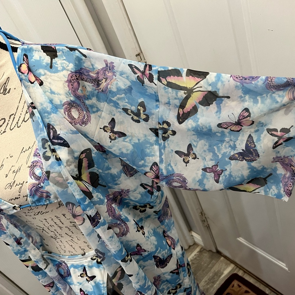 Bikini set with cover up